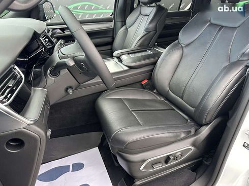 Jeep Wagoneer 2023 - фото 8