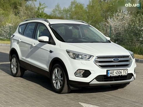 Ford Kuga 2019 - фото 13