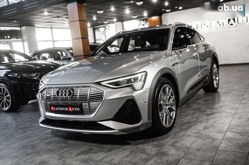 Audi E-Tron 2020 - фото 4