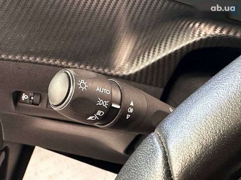 Peugeot e-208 2022 - фото 21