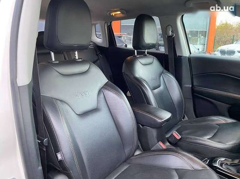 Jeep Compass 2018 - фото 28