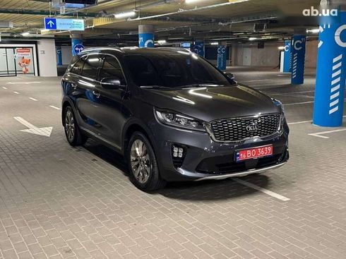 Kia Sorento 2018 - фото 2