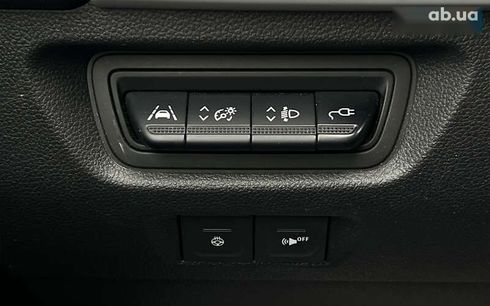 Renault Zoe 2020 - фото 17
