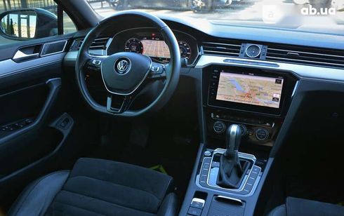 Volkswagen Passat 2018 - фото 27