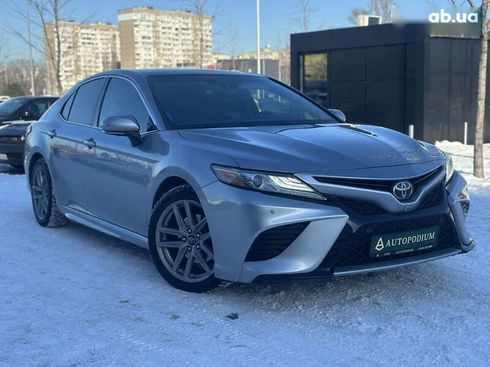 Toyota Camry 2018 - фото 8