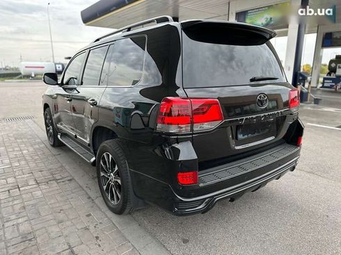 Toyota Land Cruiser 2020 - фото 13