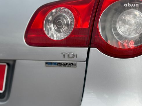 Volkswagen passat b6 2010 серый - фото 7