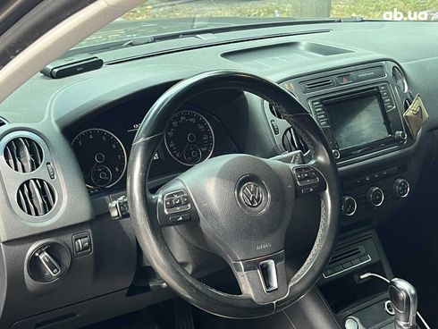 Volkswagen Tiguan 2018 серый - фото 23