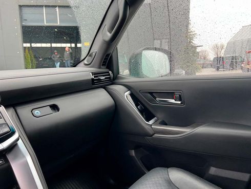 Toyota Land Cruiser 2022 серый - фото 39