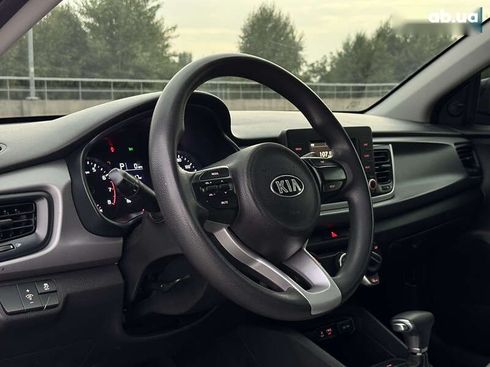 Kia Rio 2017 - фото 11