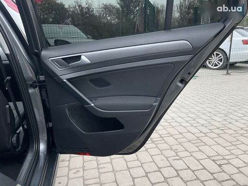 Volkswagen e-Golf 2020 - фото 30