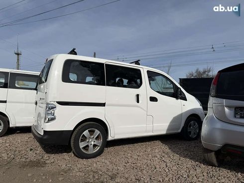 Nissan e-NV200 2019 - фото 9
