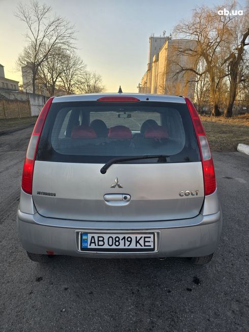 Mitsubishi Colt 2005 серый - фото 3
