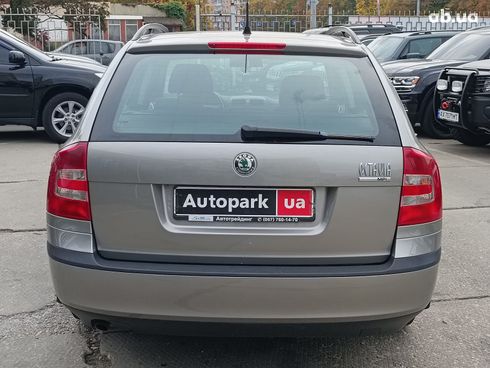 Skoda octavia a5 2008 бежевый - фото 8