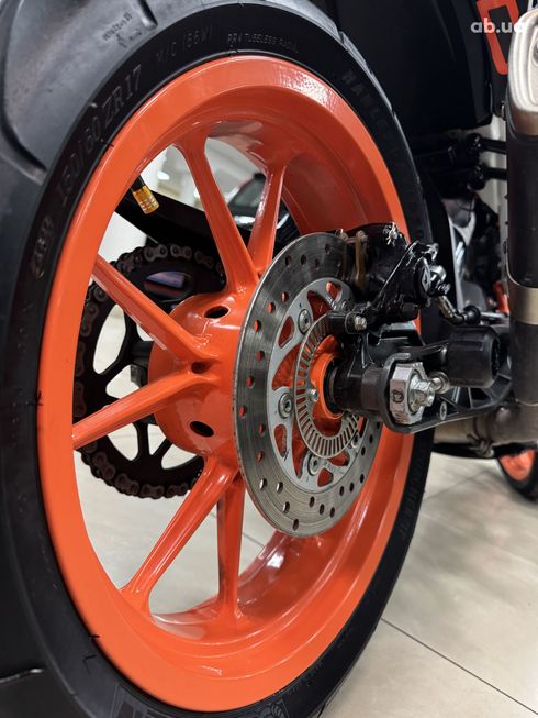 KTM DUKE 390 2018 оранжевый - фото 11