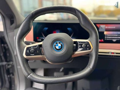 BMW iX 2022 - фото 17