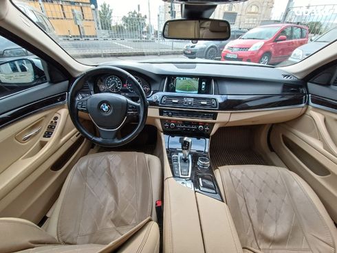 BMW 5 серия 2014 серый - фото 33