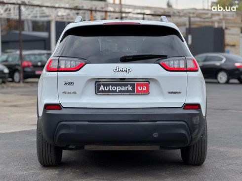 Jeep Cherokee 2018 белый - фото 9