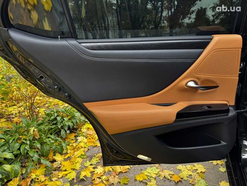 Lexus ES 2021 черный - фото 92