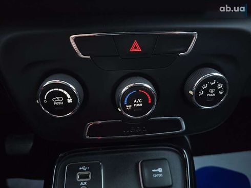 Jeep Compass 2018 - фото 24