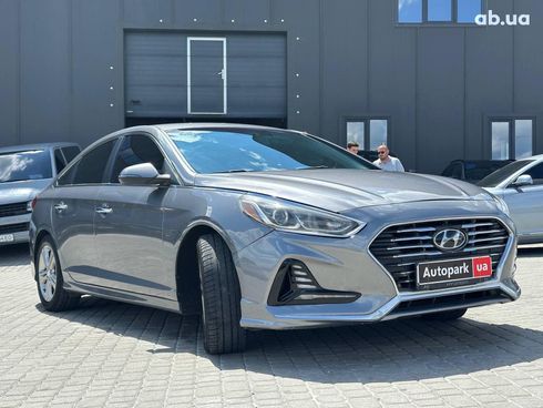 Hyundai Sonata 2018 серый - фото 14