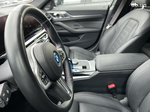 BMW i4 2022 - фото 25