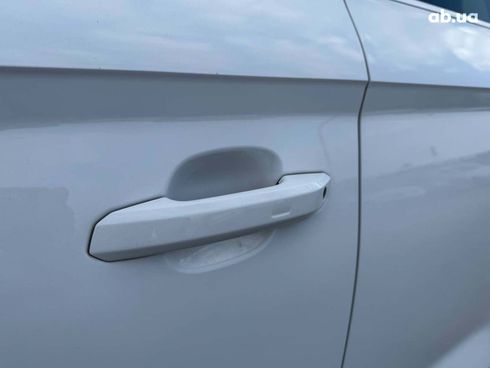 Audi Q5 2018 белый - фото 31