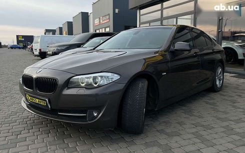 BMW 5 серия 2011 - фото 3