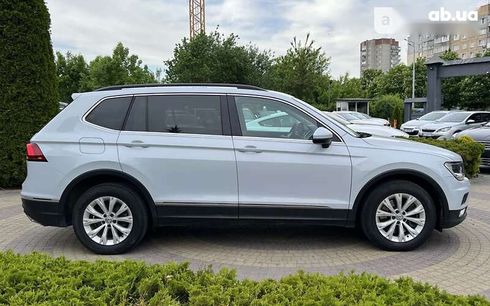 Volkswagen Tiguan 2017 - фото 8