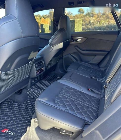 Audi SQ8 2024 - фото 18