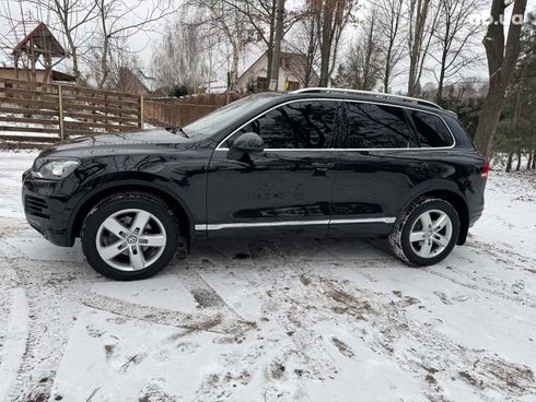 Volkswagen Touareg 2013 черный - фото 10