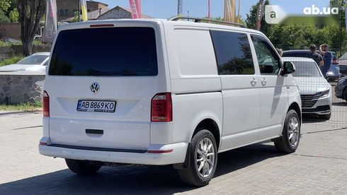 Volkswagen Transporter 2017 - фото 18