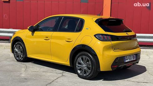 Peugeot e-208 2021 - фото 17