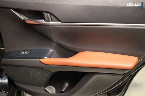 Toyota Camry 2017 - фото 25