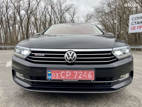 Volkswagen Passat 2016 черный - фото 2