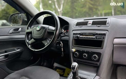 Skoda Octavia 2011 - фото 10