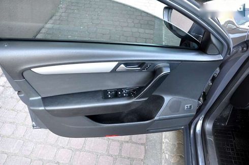Volkswagen Passat 2011 - фото 12