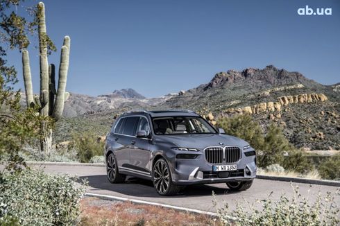 BMW X7 2023 - фото 3