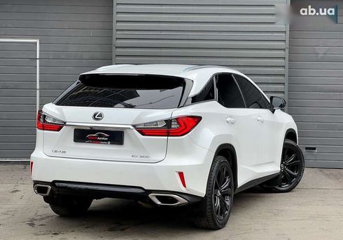 Lexus RX 2018 - фото 10