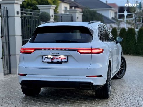 Porsche Cayenne 2018 - фото 15