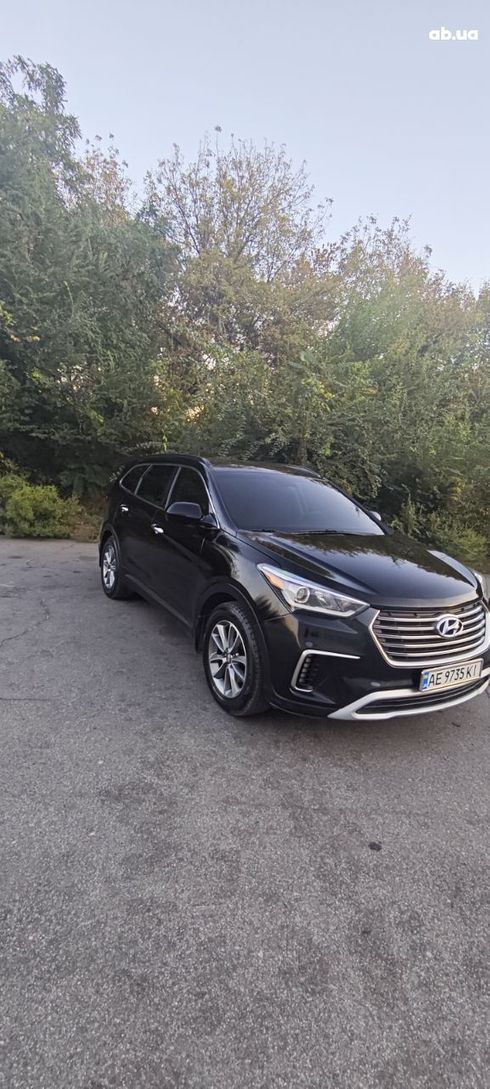 Hyundai Grand Santa Fe 2017 черный - фото 7