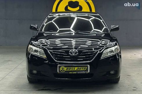 Toyota Camry 2008 - фото 2