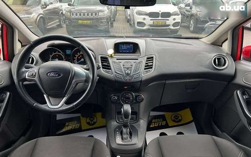 Ford Fiesta 2016 - фото 16