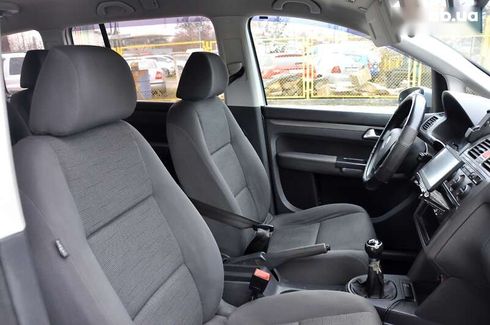 Volkswagen Touran 2010 - фото 27