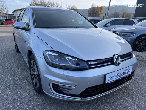 Volkswagen e-Golf 2020 - фото 3