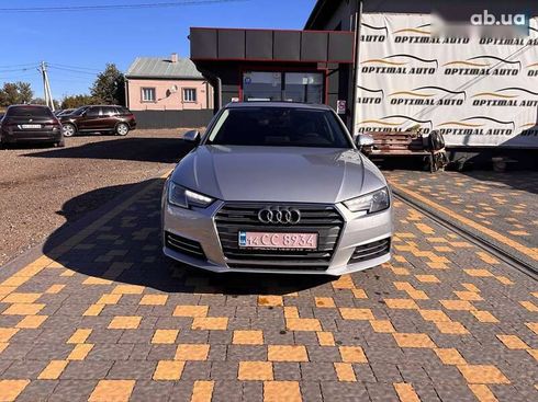 Audi A4 2017 - фото 2