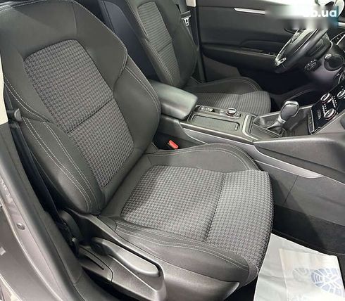 Renault Talisman 2019 - фото 12