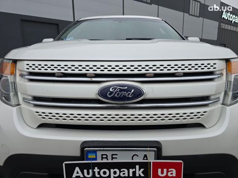 Ford Explorer 2012 белый - фото 4