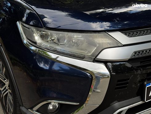 Mitsubishi Outlander 2017 синий - фото 3