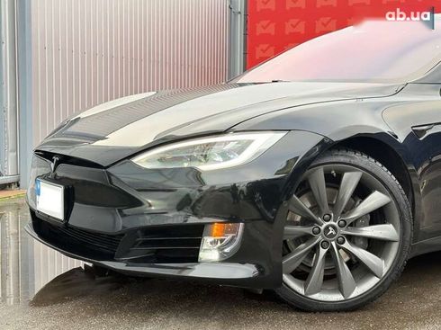 Tesla Model S 2019 - фото 15